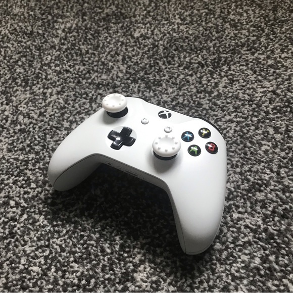 Thumb stick *Grips* Bulk 38 Sets Xbox / PlayStation - Picture 2 of 2